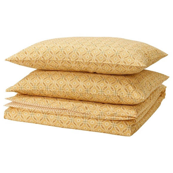 Elegant Yellow Patterned Bedding Set - Picture 1 of 4